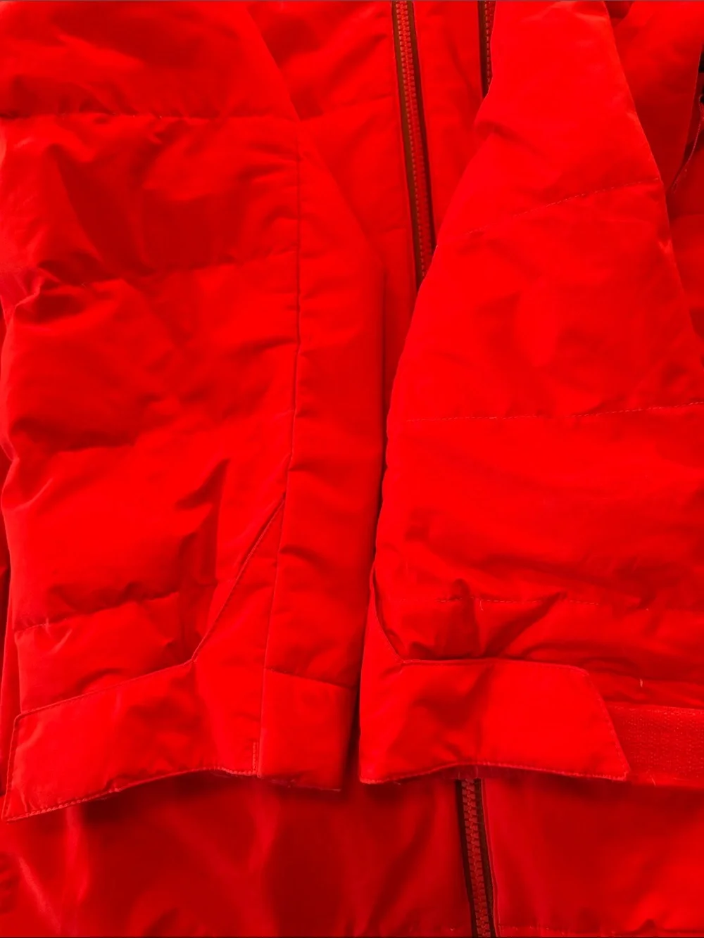 The North Face Men's Bright Red Hooded Down filled Puffer Jacket